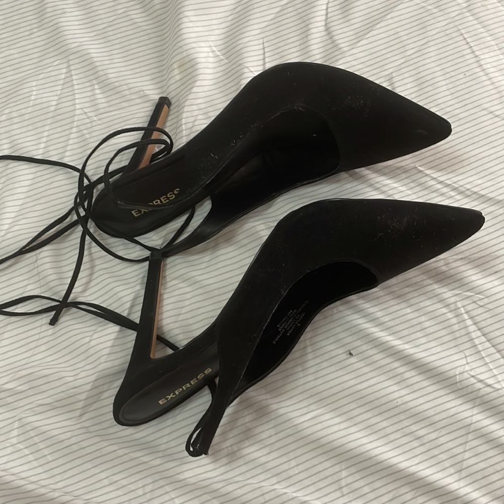 Express Heels - Picture 5 of 11